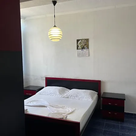 Cozy Little For Rent Apartment Durrës