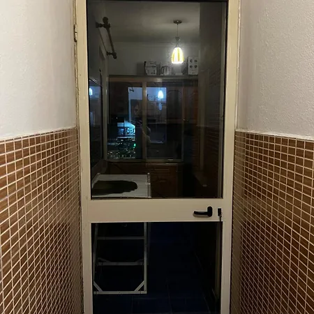 Cozy Little For Rent *